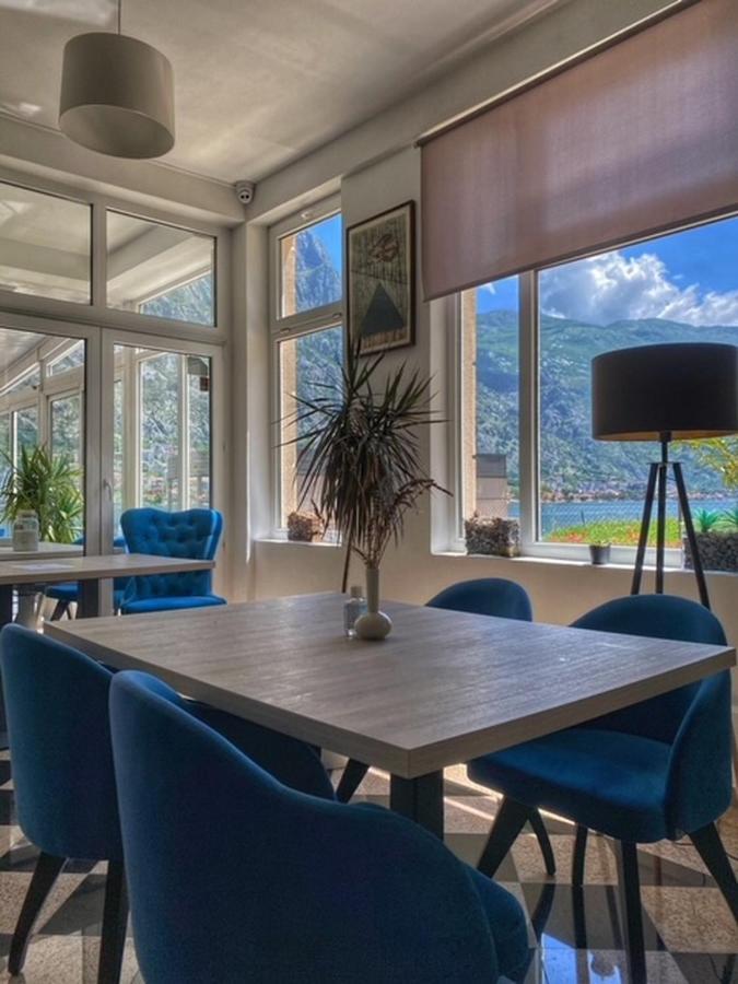 Montebay Perla Hotel Prčanj Eksteriør billede